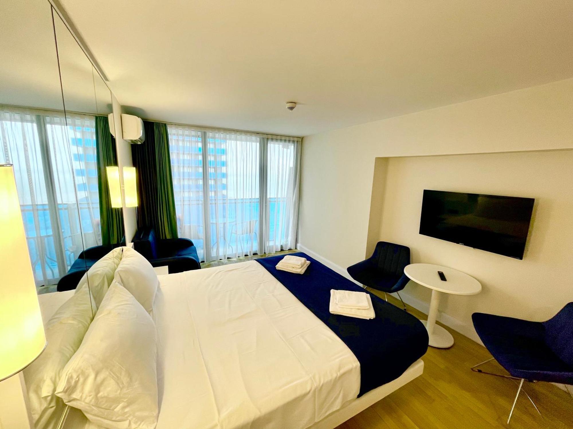 Marvella Orbi City Sea View Batumi Exterior foto